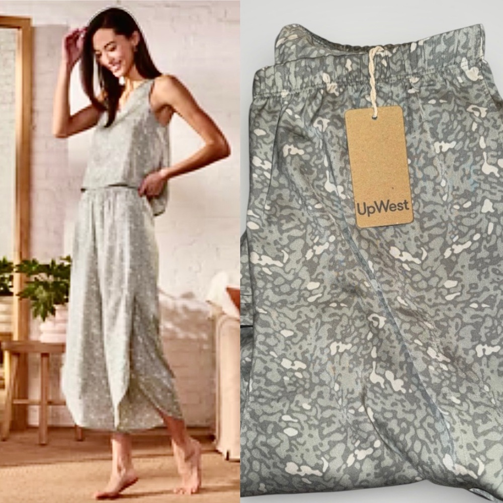 NEW UpWest Tulip Hem Satin Sleep Pant Sandy Print Sage Green/Cream Sz Small NWT - Picture 1 of 6